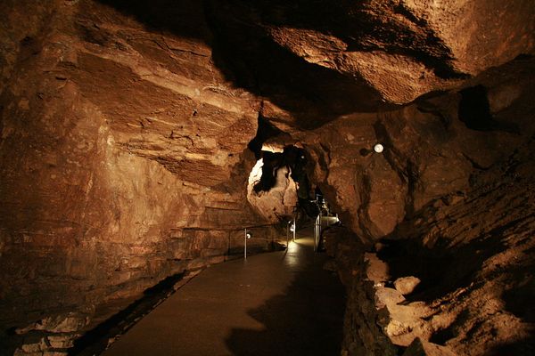 5+1 csodaszép barlang Magyarországon, ahova mindenképpen vidd el a gyerekeket is!