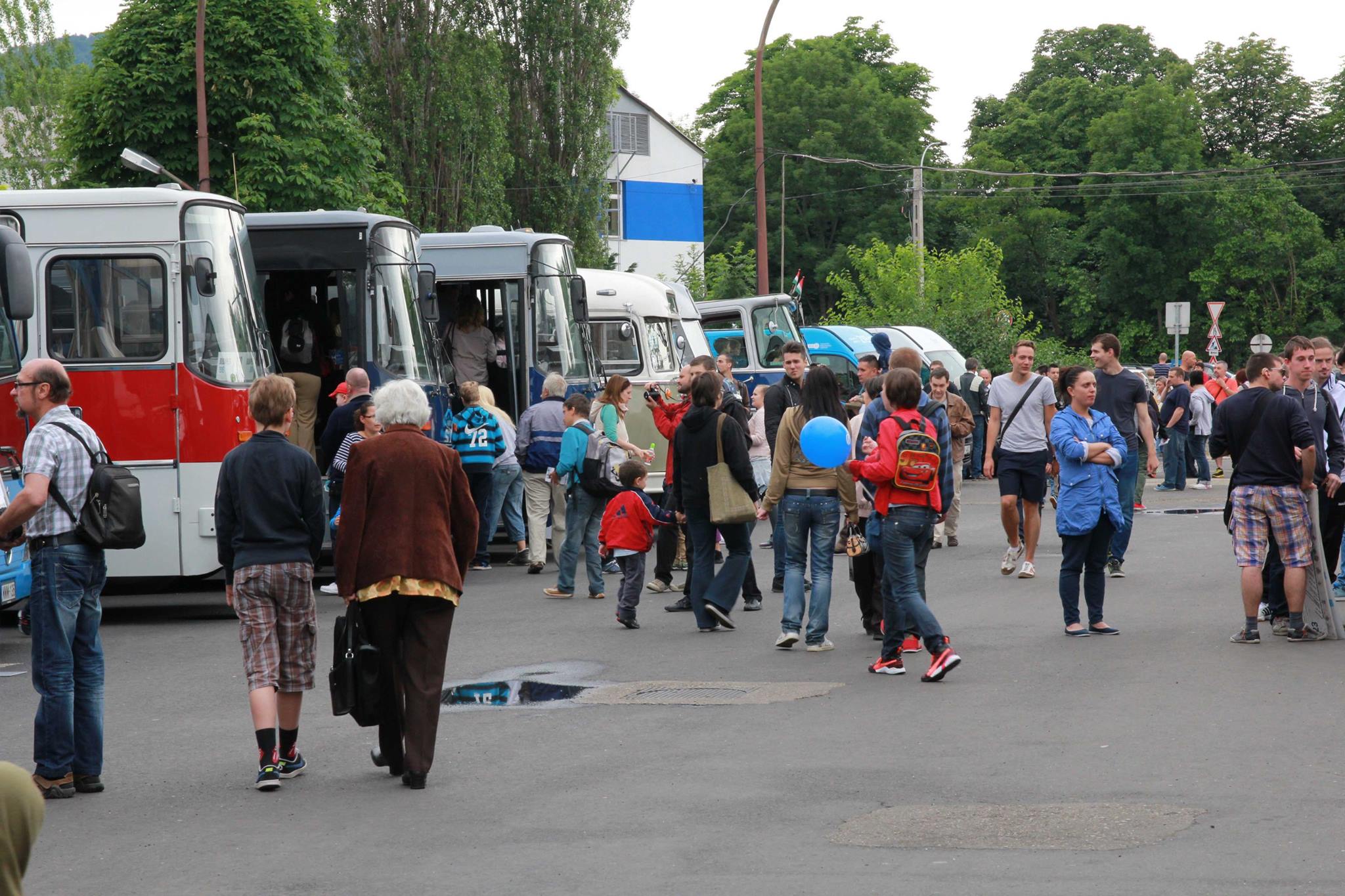 Nyílt nap az Óbudai buszgarázsban